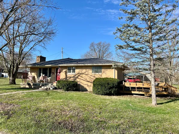 402 N Arlington St, Greencastle, IN 46135