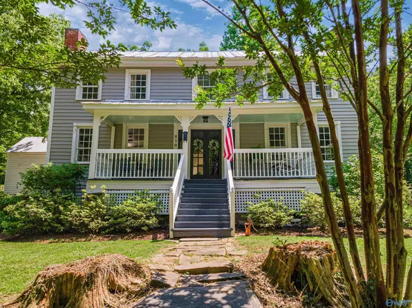 810 County Road 606, Valley Head, AL 35989