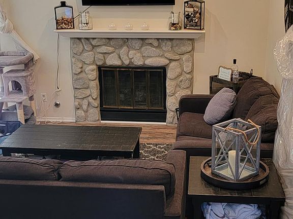 5th image of 22832 Banyan Pl Unit 20