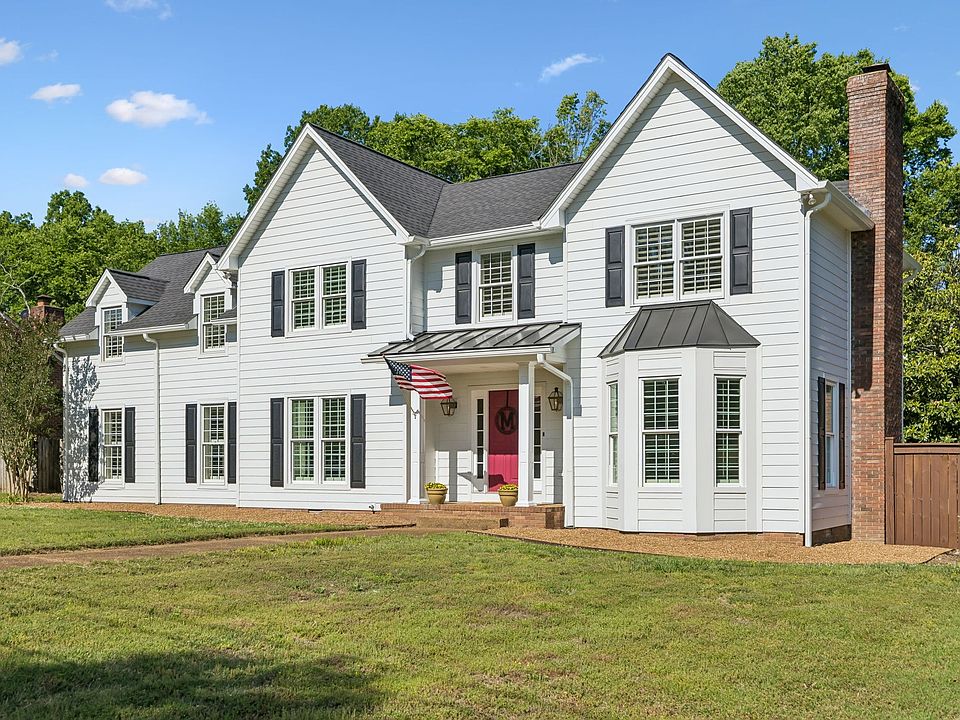 1st image of 100 Deerfield Dr