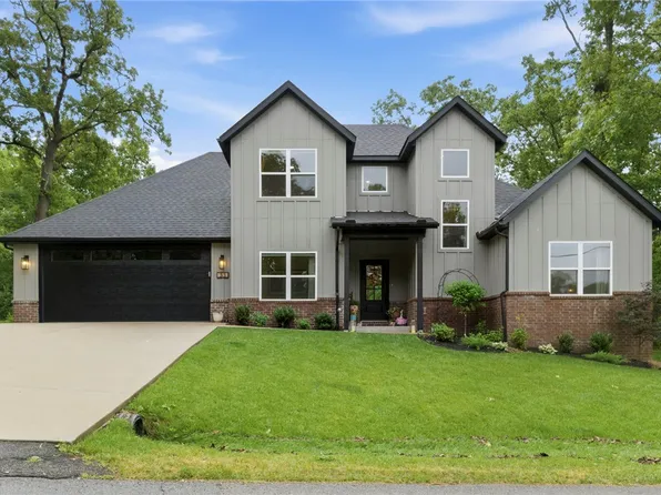 33 Bridlington Dr, Bella Vista, AR 72714