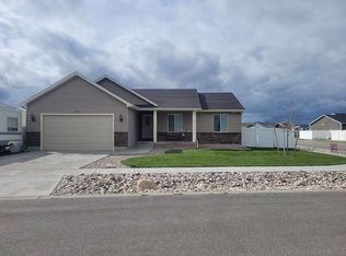 4999 Camden St, Chubbuck, ID 83202