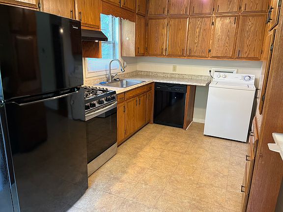 5th image of 1407 Southland Vista Ct NE