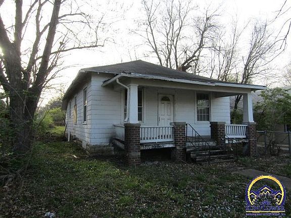 2nd image of 2629 SE Ohio Ave
