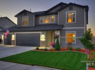 208 W Snowy Owl St, Kuna, ID 83634