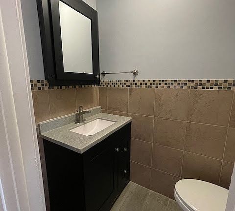 5th image of 1138 N Boxwood Dr Unit A