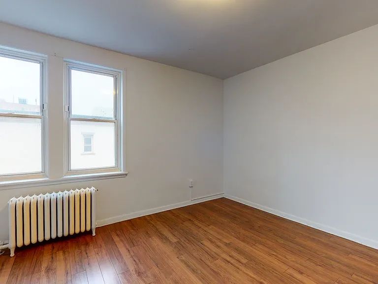 384 Maclaren St #23 — Photo 5
