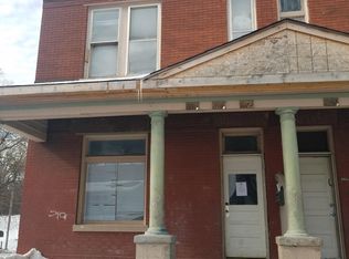 402 S 15th St APT B, Saint Joseph, MO 64501