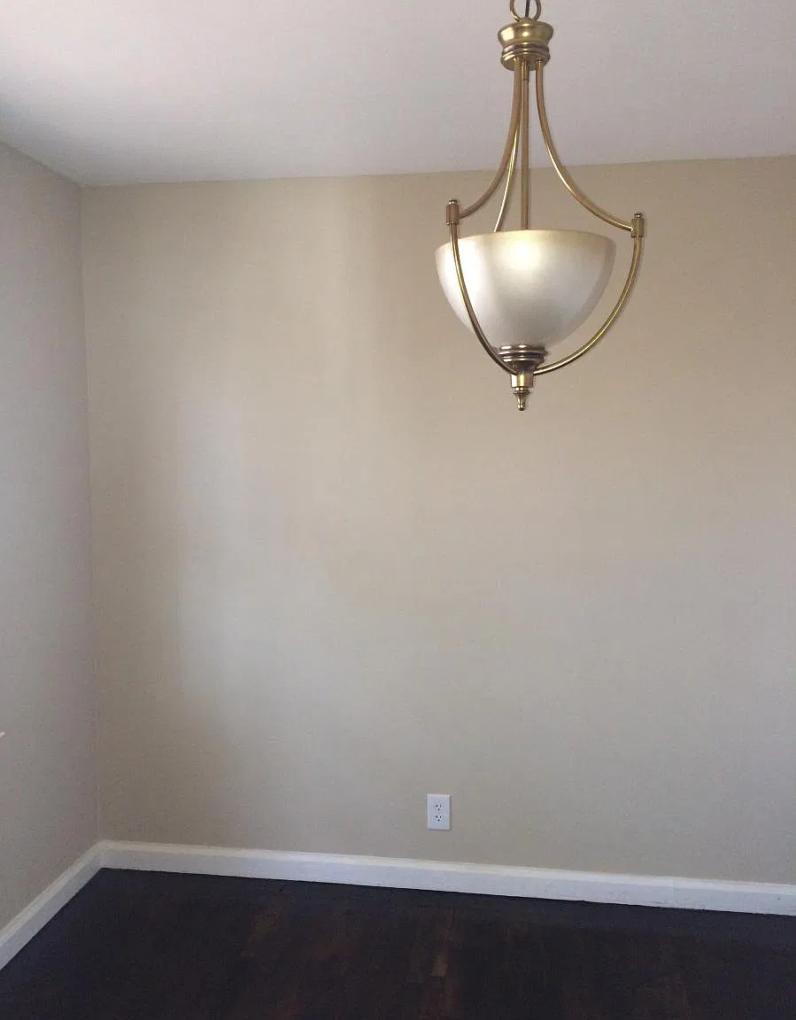 3 bed, 936 sqft, $1,500 — Photo 3