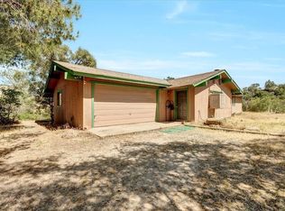 26289 White Thorne Rd, Clovis, CA 93619