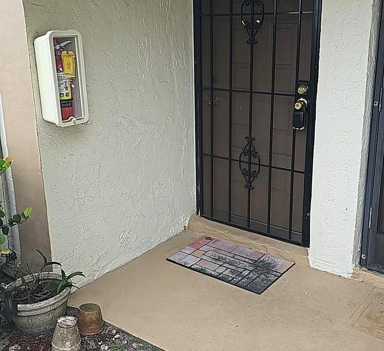 1st image of 116 NW 60th Avenue #1-1