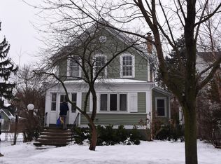 1420 Grove St, Evanston, IL 60201