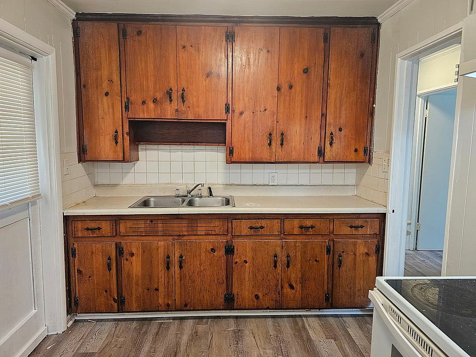 1746 Yarbrough St, Montgomery, AL 36110 Zillow