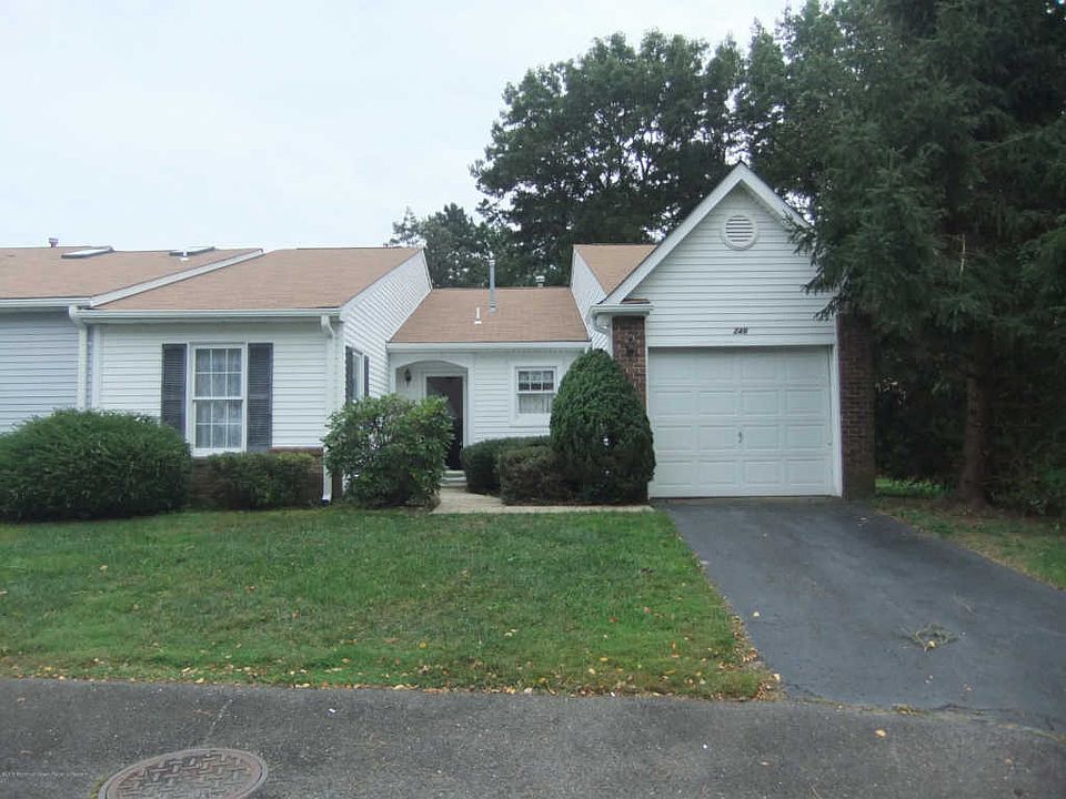 1st image of 246 Martine Way #1000