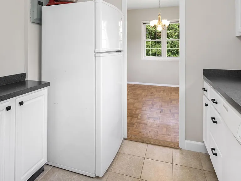 3624 Valley Dr — Photo 11