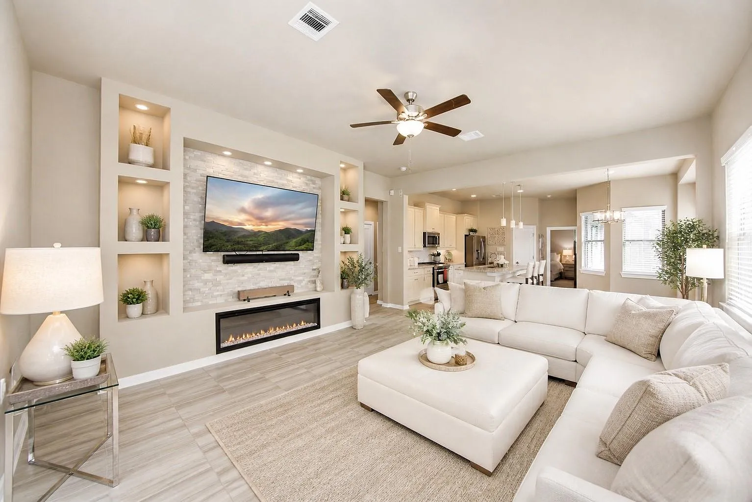 3 bed, 3.0 bath, 2195 sqft, $2,790 — Photo 3