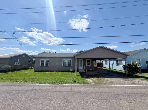 1114 Tiger Dr, Thibodaux, LA 70301
