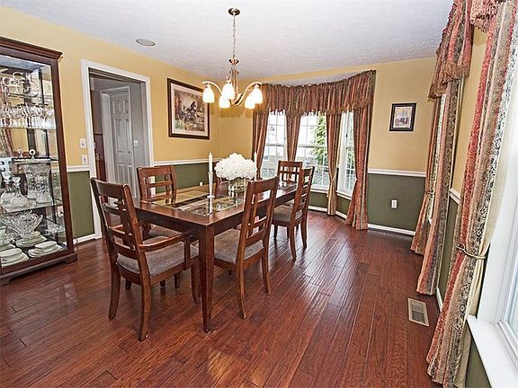 5th image of 720 Seth Dr
