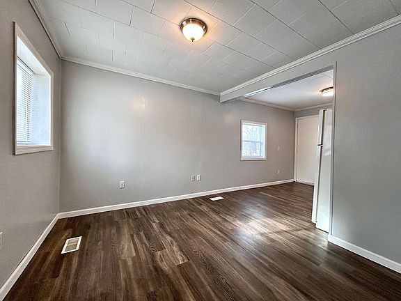 4th image of 2734 Griffin St #2735