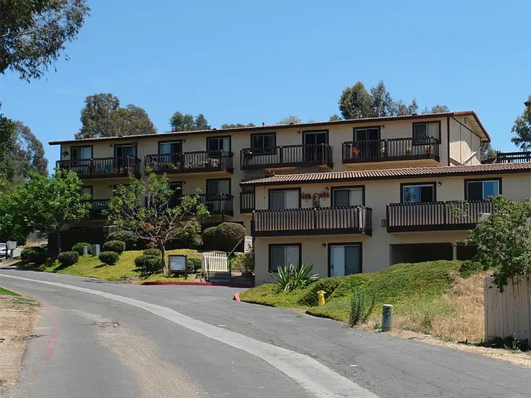 991 Postal Way — Photo 12
