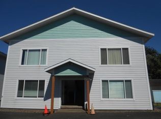 918 NW Spring St, Newport, OR 97365