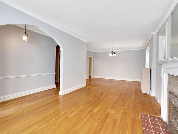 4th image of 3659 Dover Pl #1F