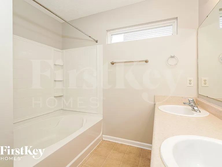 3149 Monterey Dr — Photo 11