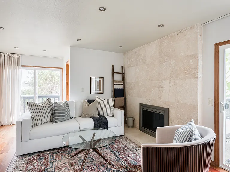 309 S Rios Ave — Photo 8