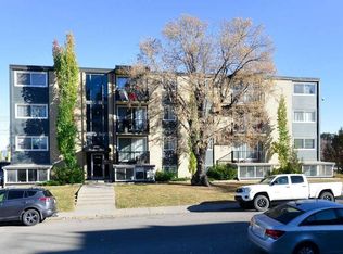 2220 W 16a St SW #204, Calgary, AB T2T 4K2