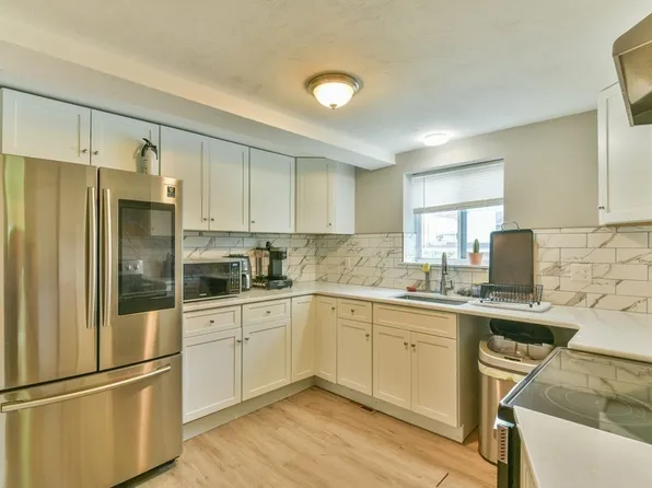 69 Main St, Spencer, MA 01562