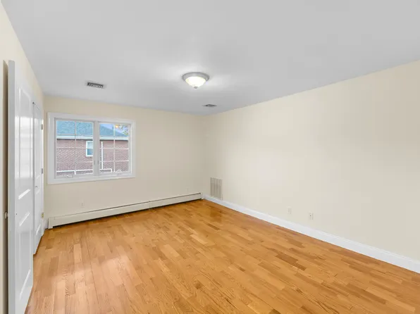 333 Lincoln Avenue image 28 of 37