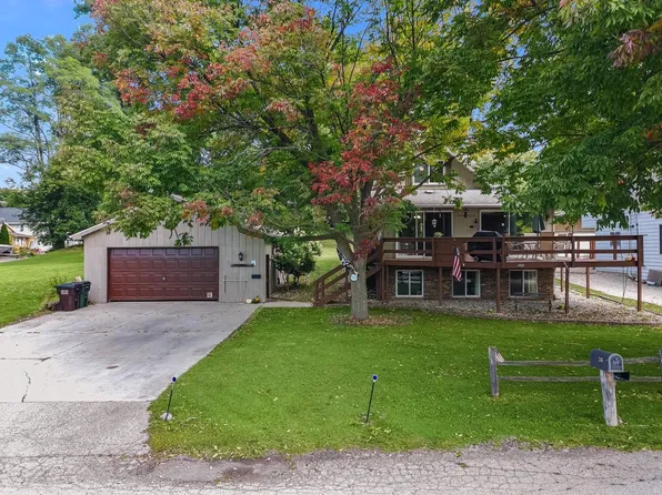 W246 Lake STREET, Genoa City, WI 53128