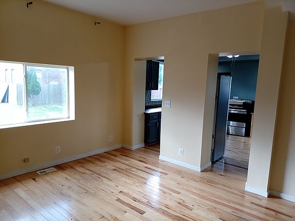 2nd image of 1840 W 58th St APT 2