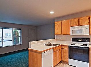 424 SE Aspen Ln APT 101, College Place, WA 99324