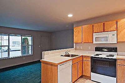 424 SE Aspen Ln #101 Photo 1