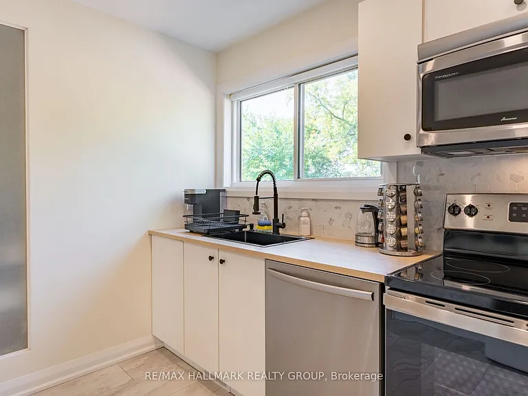820 Grenon Ave — Photo 11