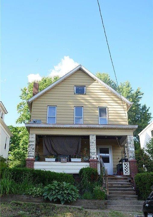 1st image of 373 Grant Ave