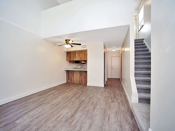 4th image of 1476 Croftwood Dr #1476