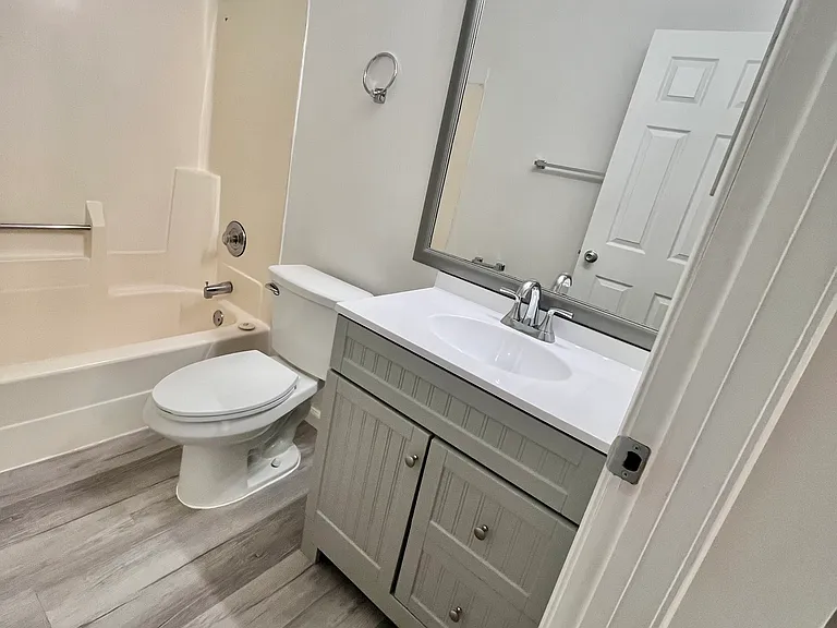 110A Del Oro Dr — Photo 10