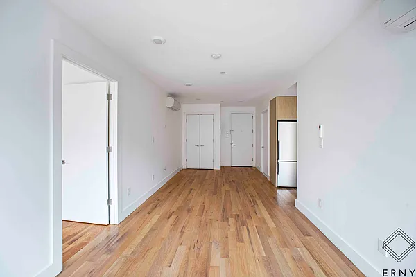 Rented by ERNY LLC | media 16