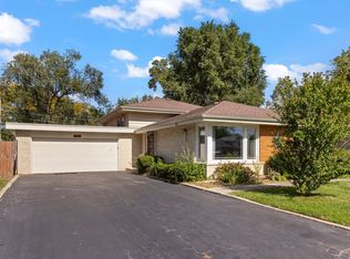 6908 W Edgewood Rd, Palos Heights, IL 60463