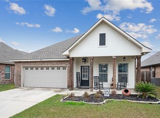 4744 Belle Vue Dr, Addis, LA 70710