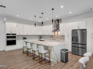 7403 W Port Au Prince Ln, Peoria, AZ 85381