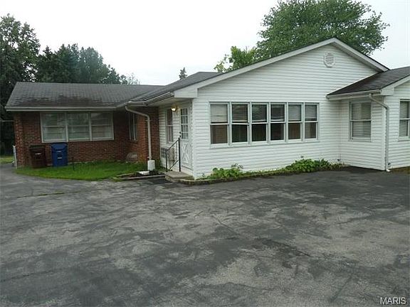 2nd image of 11 Olympia Dr