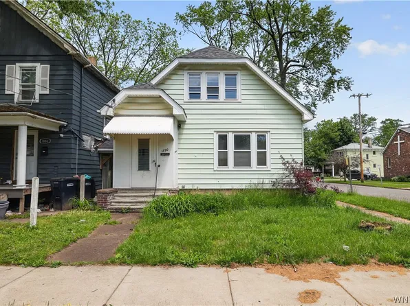 1890 Linwood Ave, Niagara Falls, NY 14305