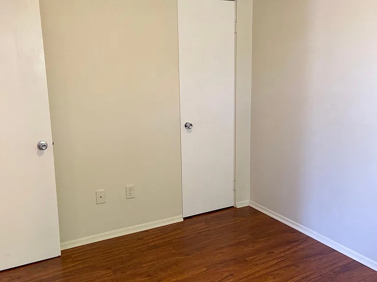 1855 Yosemite Dr #6 — Photo 17