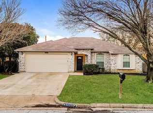 1110 Havenbrook Dr, Arlington, TX 76001