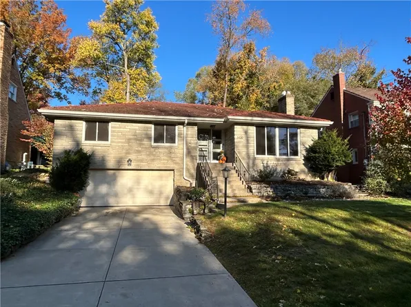1430 Mohican Dr, Pittsburgh, PA 15228