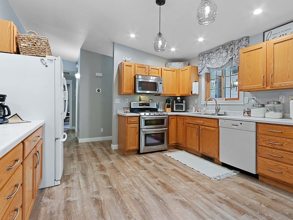 13188 Lakeview Ct, Pound, WI 54161 MLS 50271173 Zillow