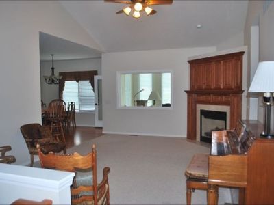 343 Simmer Dr, Wamego, KS, 66547